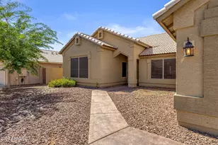 4225 E Cathedral Rock Dr, Phoenix, AZ 85044 - Photo 5