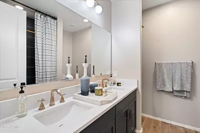 618 E Piedmont Road, Phoenix, AZ 85042 - Photo 37