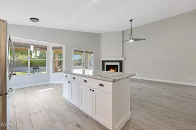 14215 N 56th Place, Scottsdale, AZ 85254 - Photo 3