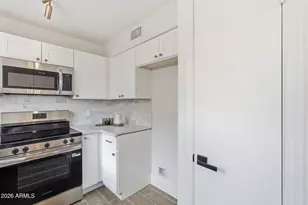 19220 N 14th St, Phoenix, AZ 85024 - Photo 15