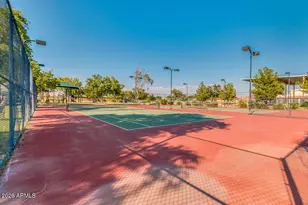 8928 W Harmony Ln, Peoria, AZ 85382 - Photo 37