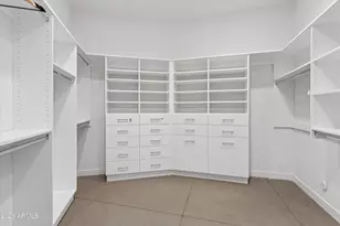 37021 N Holiday Ln, Carefree, AZ 85377 - Photo 55