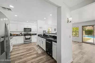 5116 E Peak View Road, Cave Creek, AZ 85331 - Photo 13