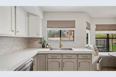 2553 E Indigo Brush Road, Phoenix, AZ 85048 - Photo 29