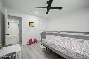 5530 N 61st Ave, Glendale, AZ 85301 - Photo 33