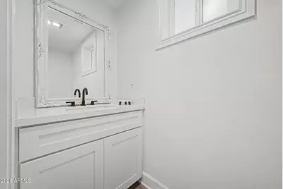 5530 N 61st Avenue, Glendale, AZ 85301 - Photo 17