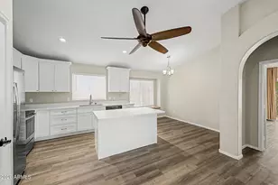 2210 E Menadota Dr, Phoenix, AZ 85024 - Photo 13