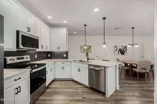 2511 W Queen Creek Rd, Chandler, AZ 85248 - Photo 13