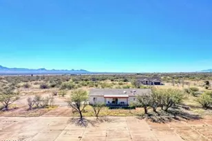 10193 E Windtalker Rd, Hereford, AZ 85615 - Photo 21