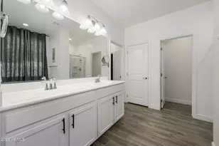542 E Bamboo Ln, San Tan Valley, AZ 85140 - Photo 13