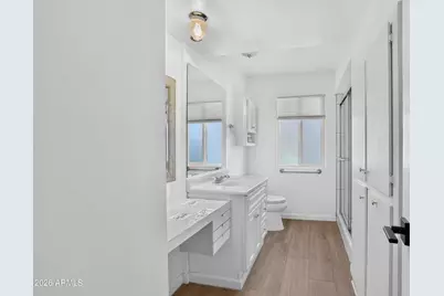 10613 W Meade Drive, Sun City, AZ 85351 - Photo 17
