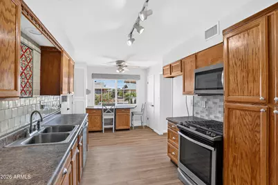 10613 W Meade Drive, Sun City, AZ 85351 - Photo 15