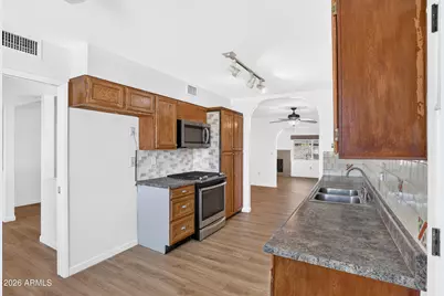 10613 W Meade Drive, Sun City, AZ 85351 - Photo 13
