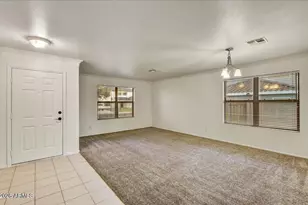 10524 W Country Club Trail, Peoria, AZ 85383 - Photo 7