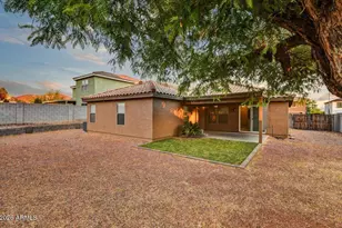 10524 W Country Club Trail, Peoria, AZ 85383 - Photo 5