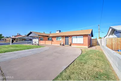 6239 N 31st Drive, Phoenix, AZ 85017 - Photo 3