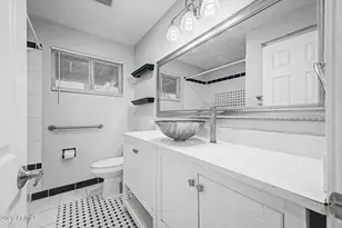 7332 N 17th Ave, Phoenix, AZ 85021 - Photo 13