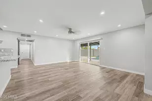 7332 N 17th Ave, Phoenix, AZ 85021 - Photo 5