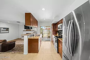2117 E Oxford Dr, Tempe, AZ 85283 - Photo 11