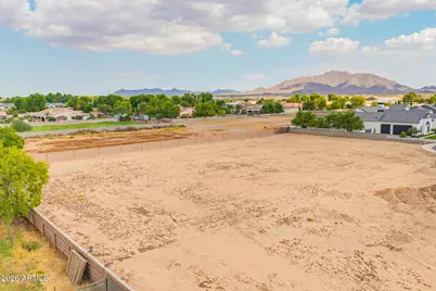 1698 E Powell Way #5, Gilbert, AZ 85298 - Photo 5