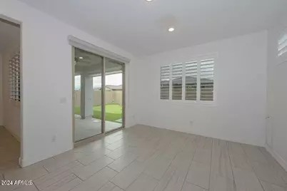 29758 N 114th Drive, Peoria, AZ 85383 - Photo 11
