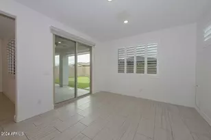 29758 N 114th Dr, Peoria, AZ 85383 - Photo 11
