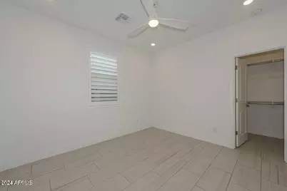 29758 N 114th Drive, Peoria, AZ 85383 - Photo 13