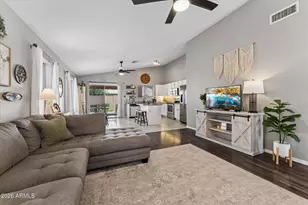 1149 S Cottonwood Ct, Gilbert, AZ 85296 - Photo 17