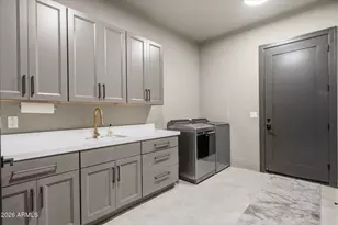 9243 E Vista Dr, Scottsdale, AZ 85262 - Photo 31