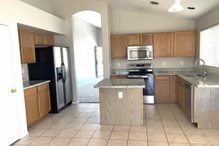 197 W Del Rio St, Gilbert, AZ 85233 - Photo 5