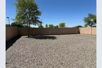 11815 W Daley Court, Sun City, AZ 85373 - Photo 13