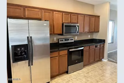 11815 W Daley Court, Sun City, AZ 85373 - Photo 3