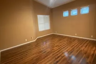 8862 W Shaw Butte Dr, Peoria, AZ 85345 - Photo 15