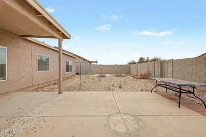 12478 W Madero Drive, Arizona City, AZ 85123 - Photo 27