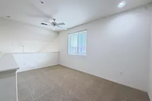 42424 N Gavilan Peak Pkwy, Anthem, AZ 85086 - Photo 23