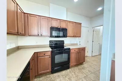 42424 N Gavilan Peak Parkway #32102, Anthem, AZ 85086 - Photo 11