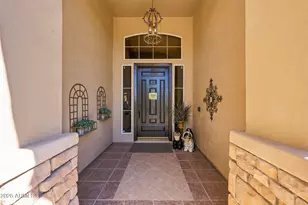 2008 E Granite View Dr, Phoenix, AZ 85048 - Photo 3