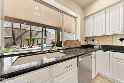 2008 E Granite View Drive, Phoenix, AZ 85048 - Photo 15