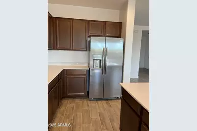 9426 W Sells Drive, Phoenix, AZ 85037 - Photo 11