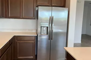 9426 W Sells Dr, Phoenix, AZ 85037 - Photo 11