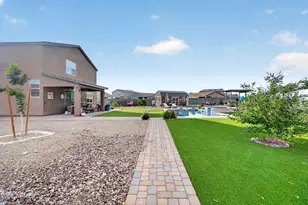 37077 N Lokai Dr, San Tan Valley, AZ 85140 - Photo 57