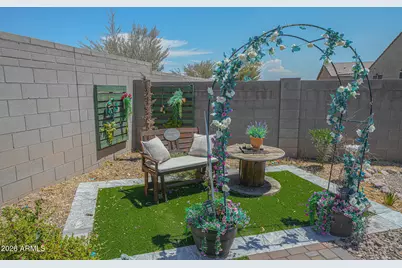 37077 N Lokai Drive, San Tan Valley, AZ 85140 - Photo 43