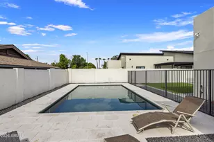707 E Ocotillo Rd, Phoenix, AZ 85014 - Photo 33