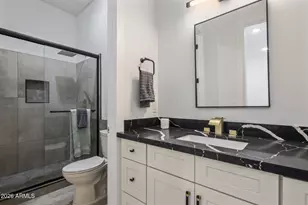 707 E Ocotillo Rd, Phoenix, AZ 85014 - Photo 23
