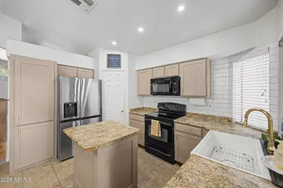 7419 E Milagro Avenue, Mesa, AZ 85209 - Photo 9