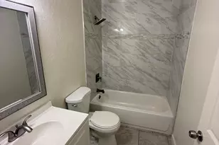 8450 N 34th Dr, Phoenix, AZ 85051 - Photo 7