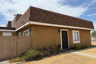 8450 N 34th Dr, Phoenix, AZ 85051 - Photo 9