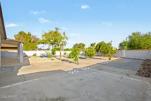 1849 E Loma Vista Dr, Tempe, AZ 85282 - Photo 55