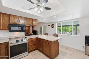 846 N Whiting Cir, Mesa, AZ 85213 - Photo 17