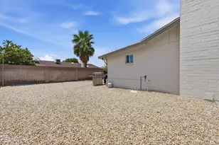 846 N Whiting Cir, Mesa, AZ 85213 - Photo 45